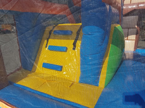 Hüpfburg 4,5x6 m - Piratenschiff mit Anker