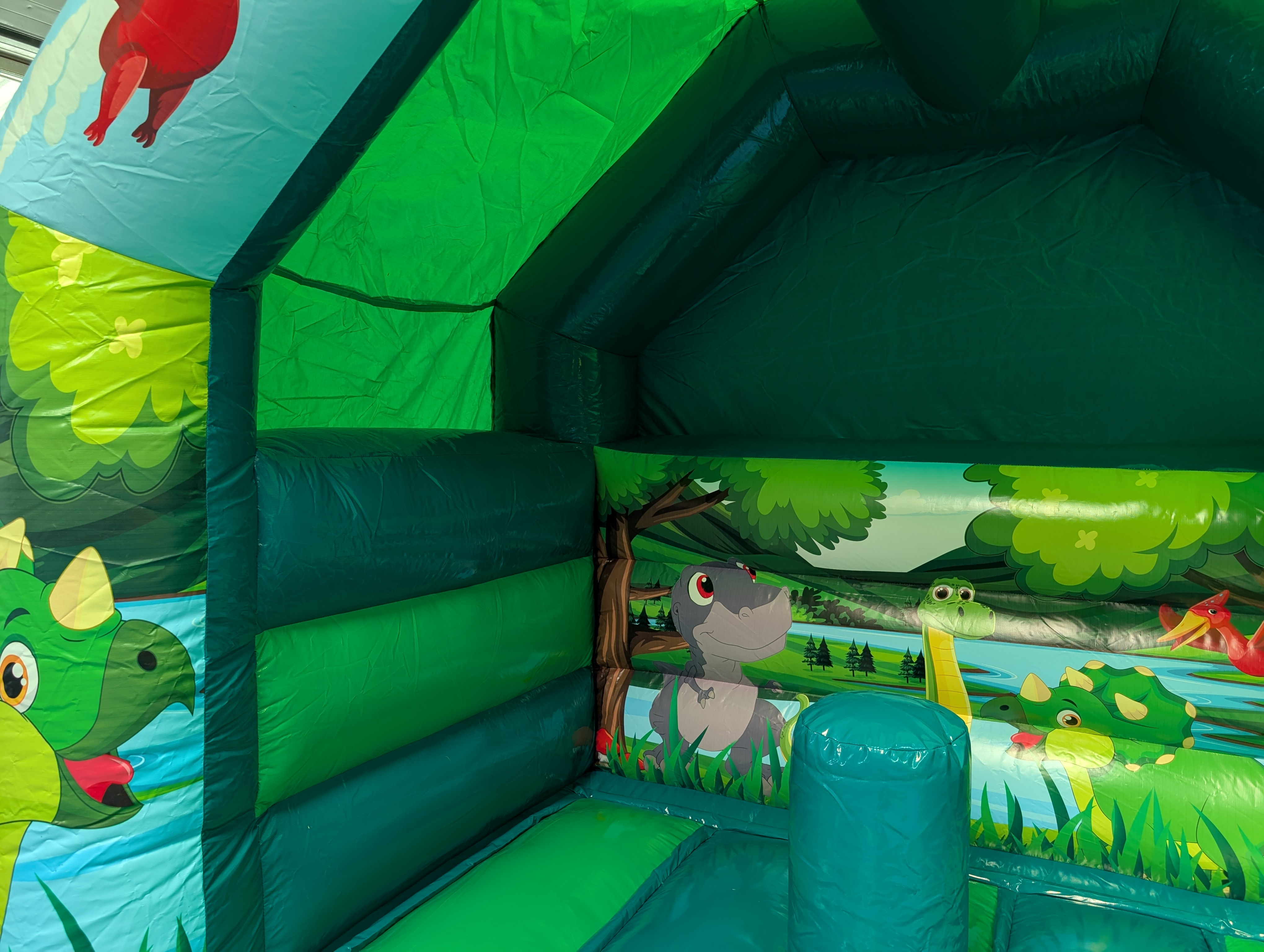 Hüpfburg - Dino mit Hindernis - 3x3 m 