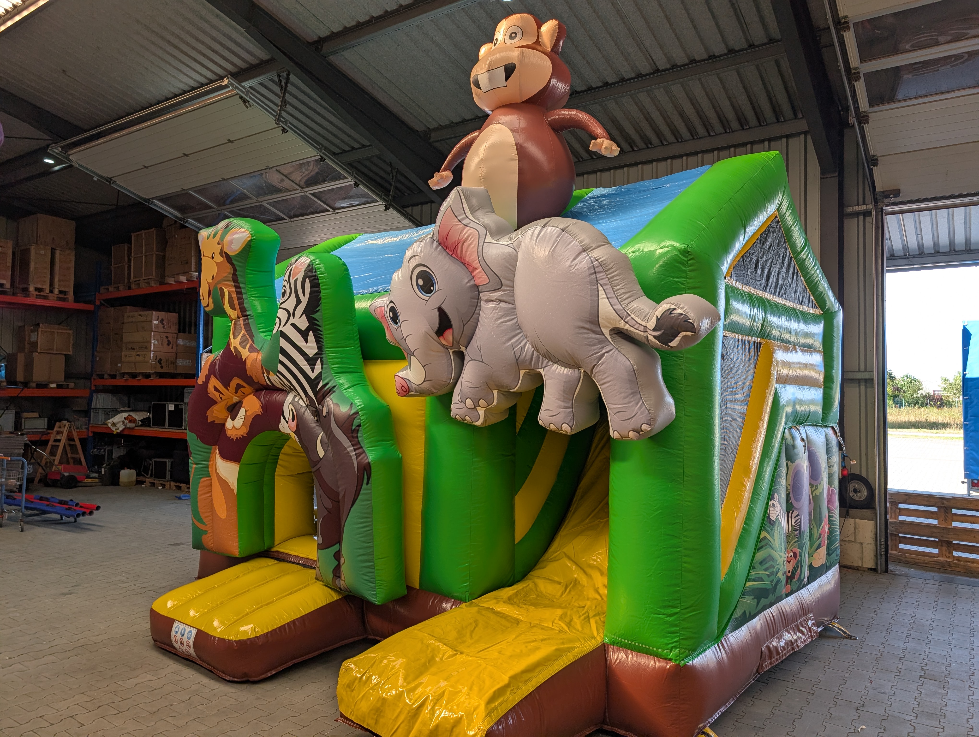 Multiplay-Hüpfburg 5x4 m - mit Rutsche - gebraucht