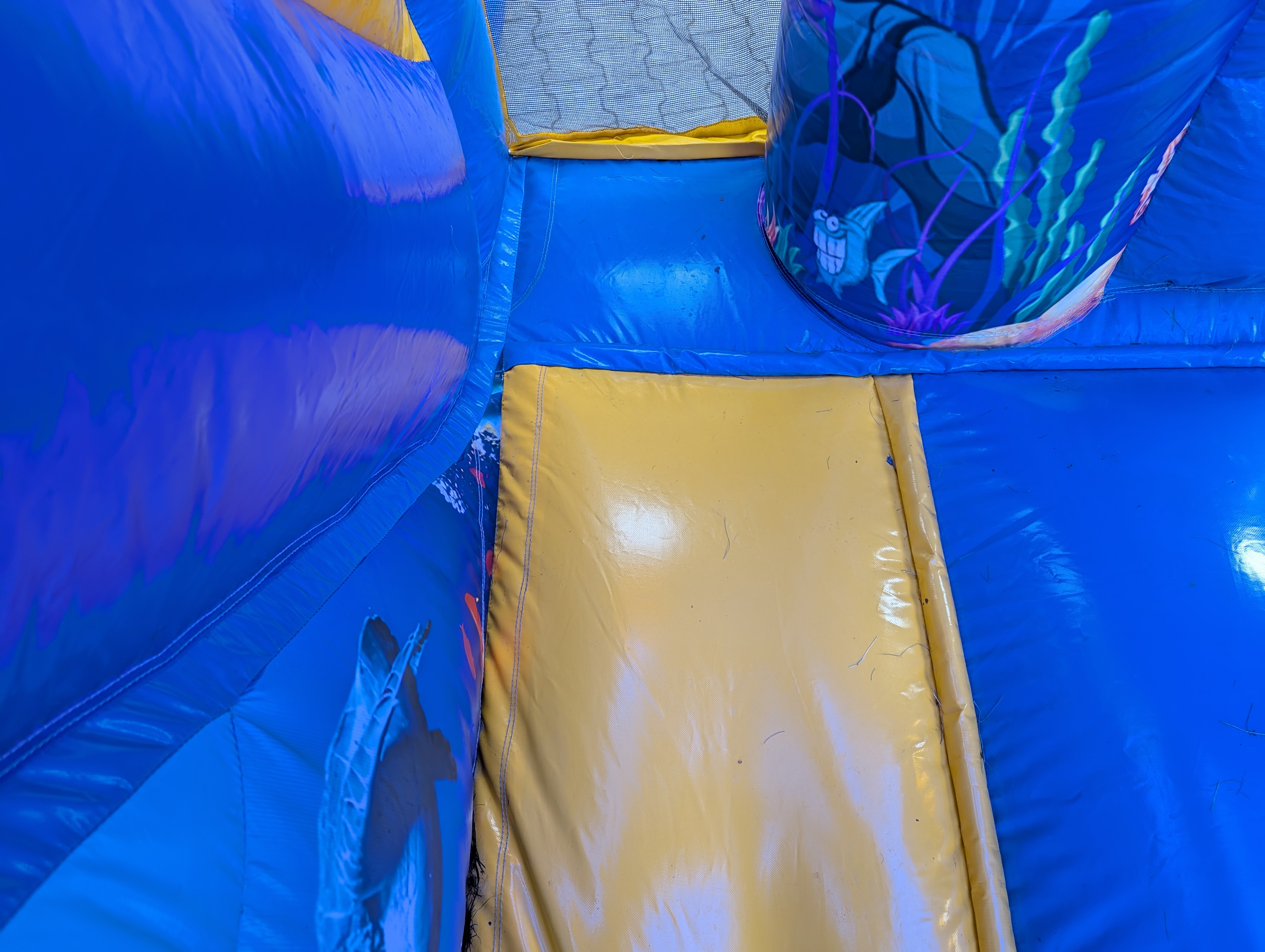 Hüpfburg 5,1x4,5 m - Multiplay Seaworld - gebrauchte Ausführung 