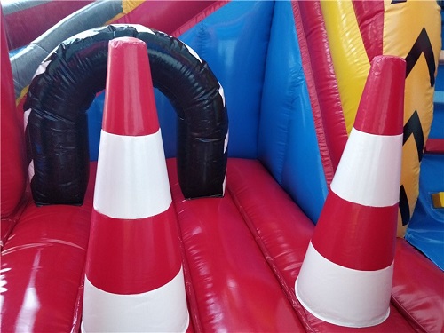 Hüpfburg 5,7x5,7 m - Formel I