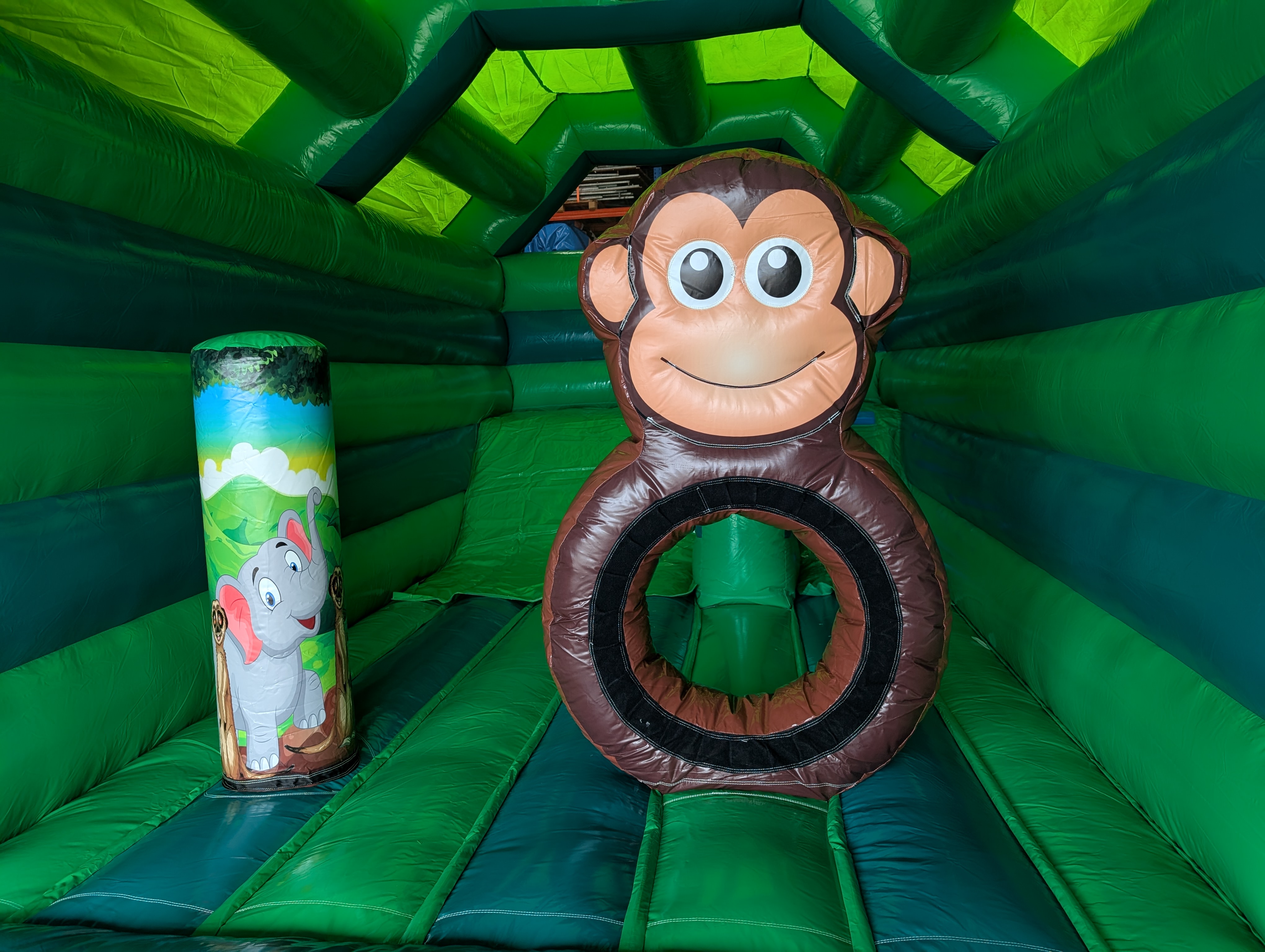 Hüpfburg - 7,5x4 m - Jungle Park 2 