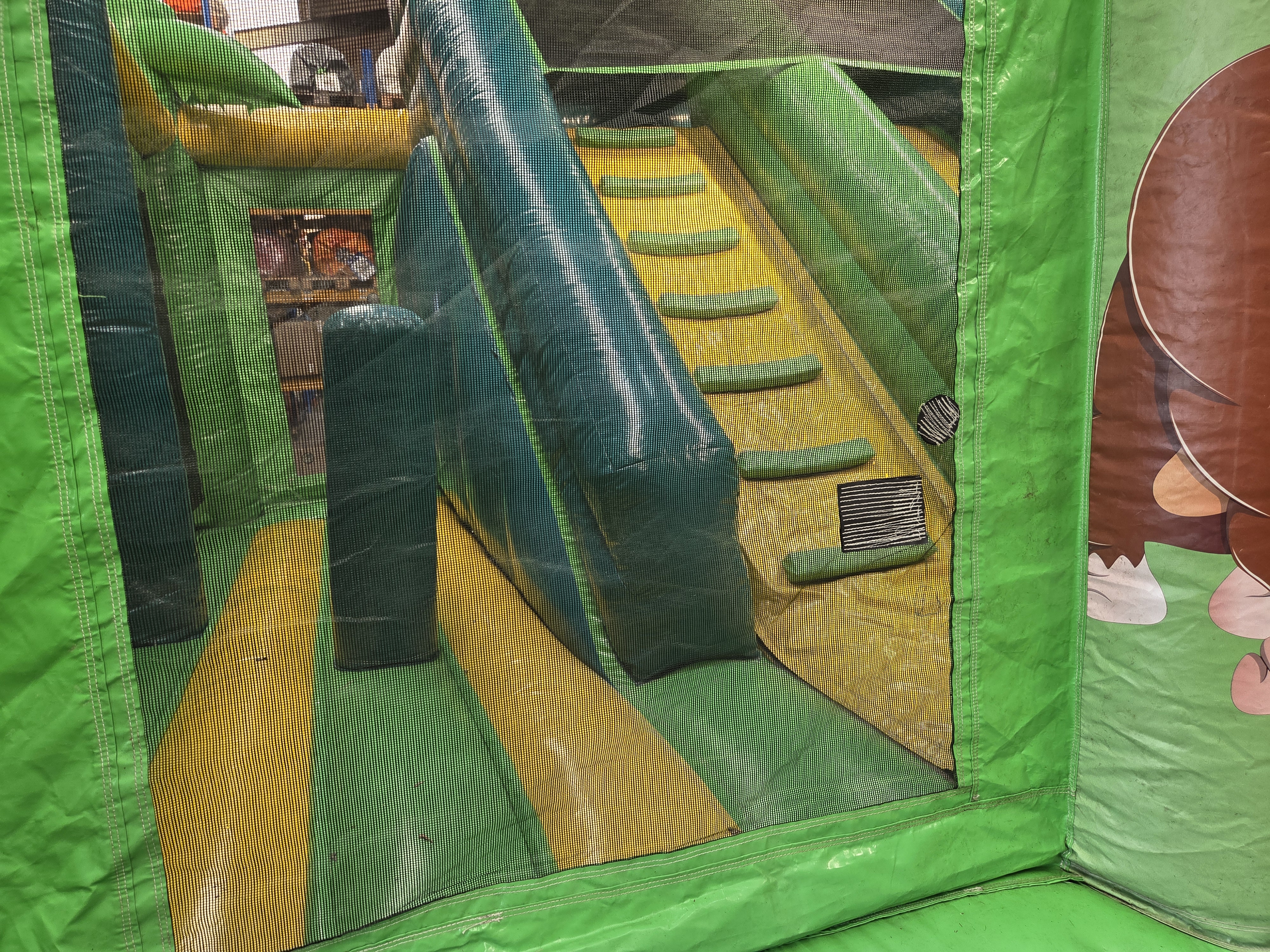 Hüpfburg 6x6,5 m - Jungle Multiplay - Gebrauchte Ausführung