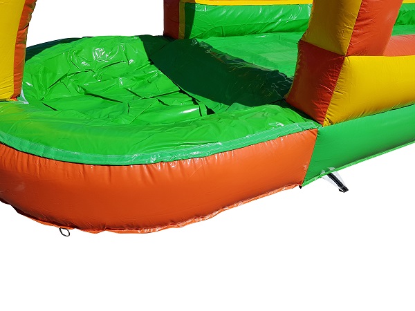 Wasserrutsche mit Pool - 15x2,5 m