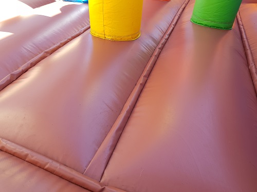 Hüpfburg 7x4 m - Pirat mit Rutsche