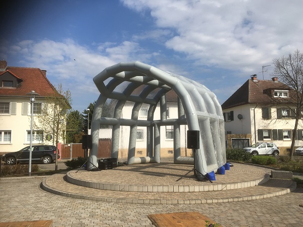 Bühnenüberdachung aufblasbar 6x5x5,4 m (aB)