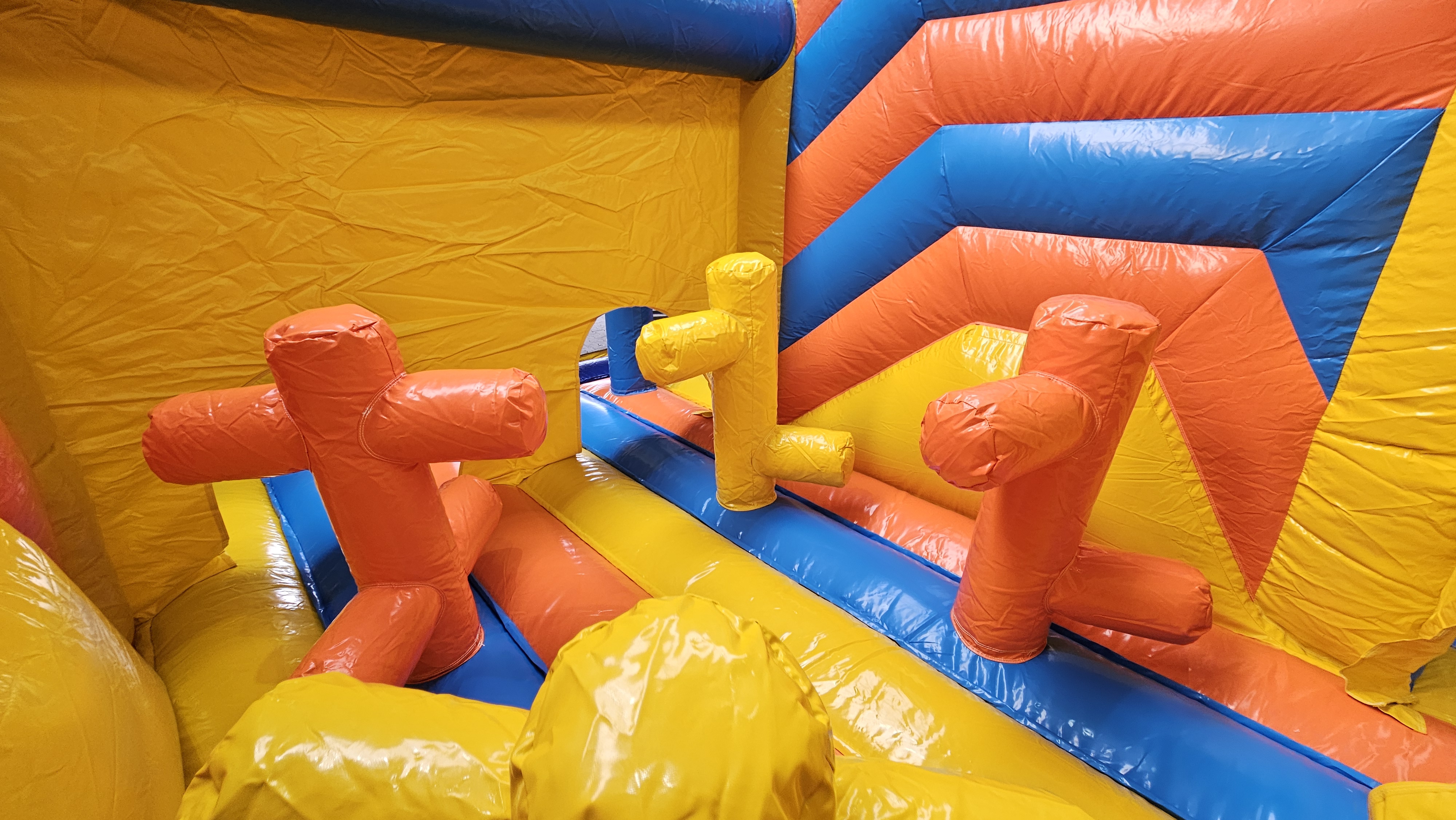 Hüpfburg - Modell Spielecenter - 6x6 m 