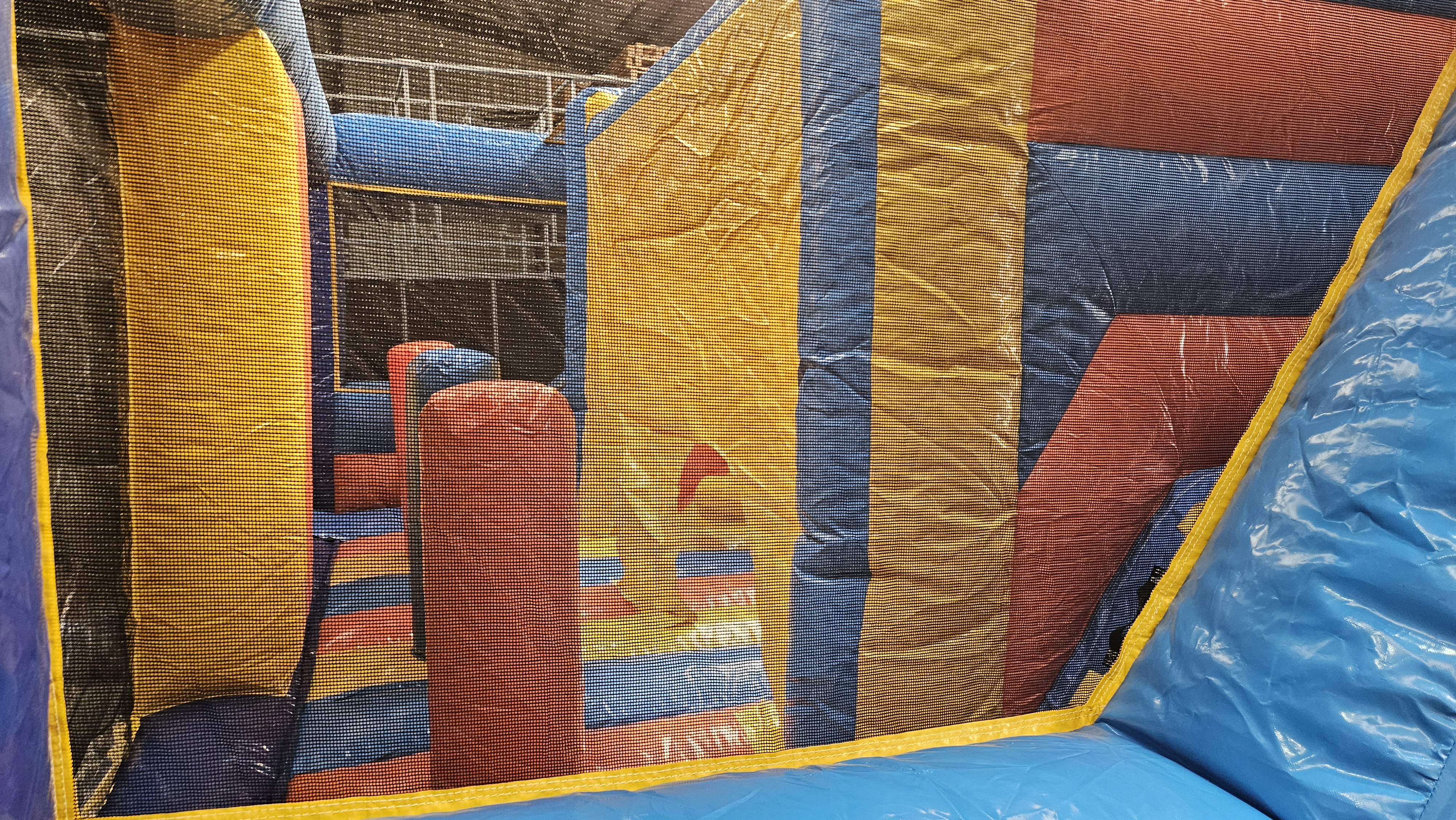 Hüpfburg - Modell Spielecenter - 6x6 m 