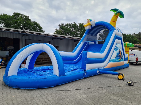 Rutsche 15x4 m - Strandfeeling - mit Pool