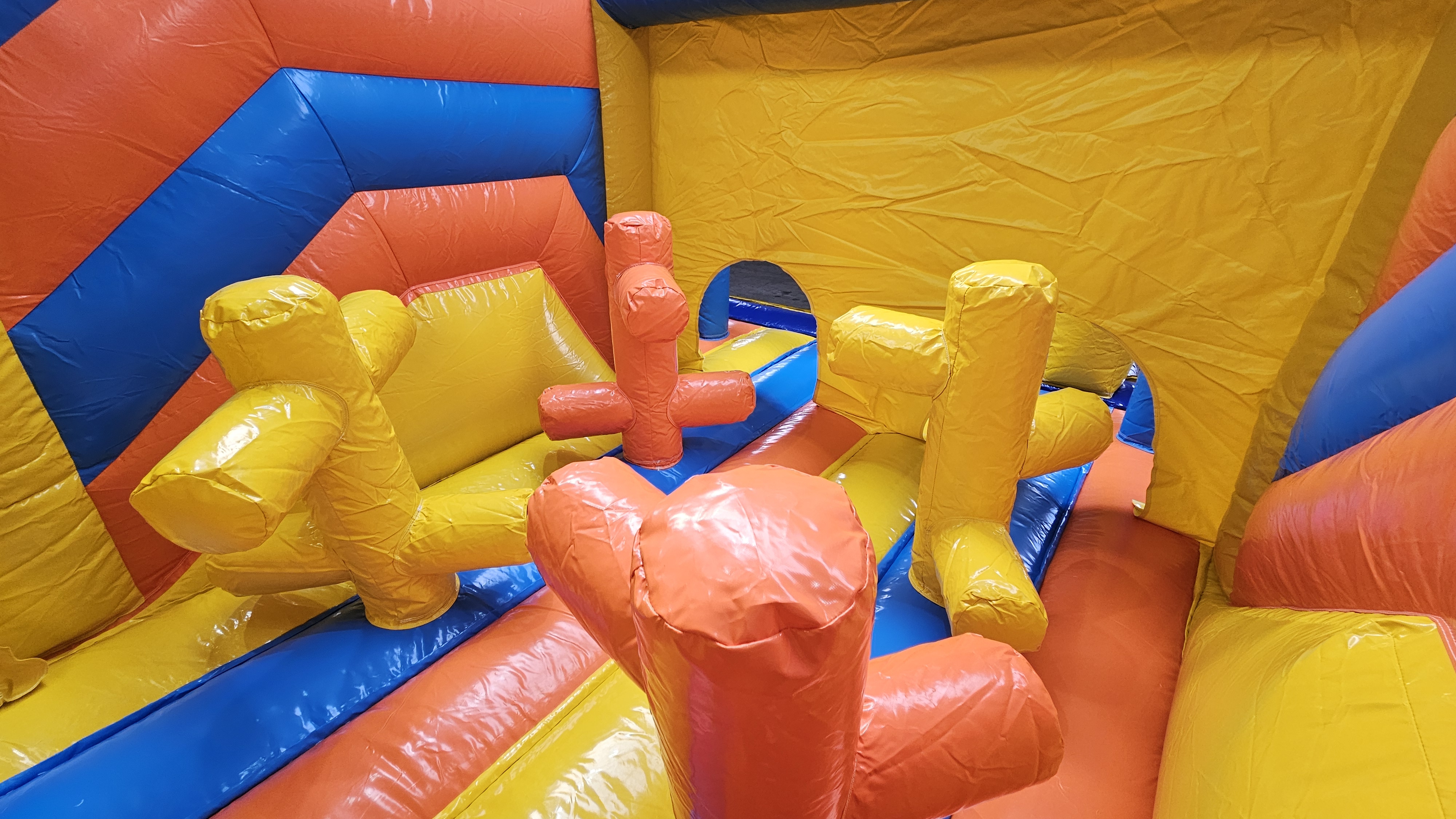 Hüpfburg - Modell Spielecenter - 6x6 m 