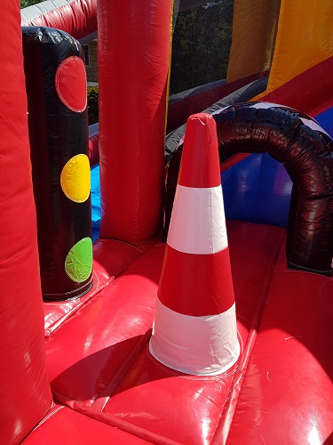 Hüpfburg 5,7x5,7 m - Formel I