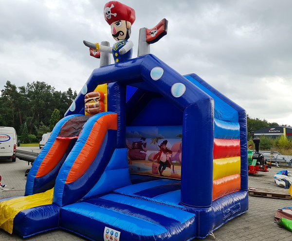 Hüpfburg 5x4 m - Pirat mit Rutsche vorne