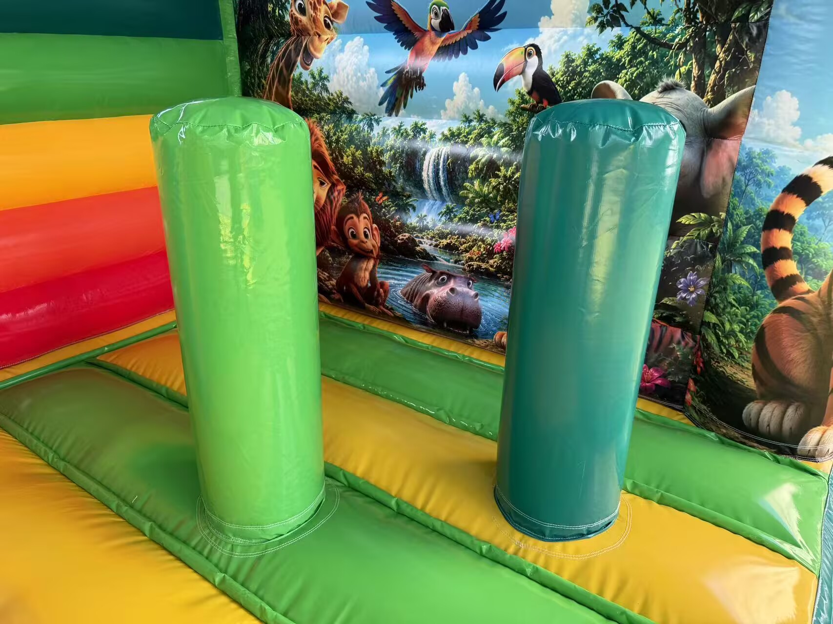 Hüpfburg - 5x4 m - Jungle - mit Innen-Rutsche