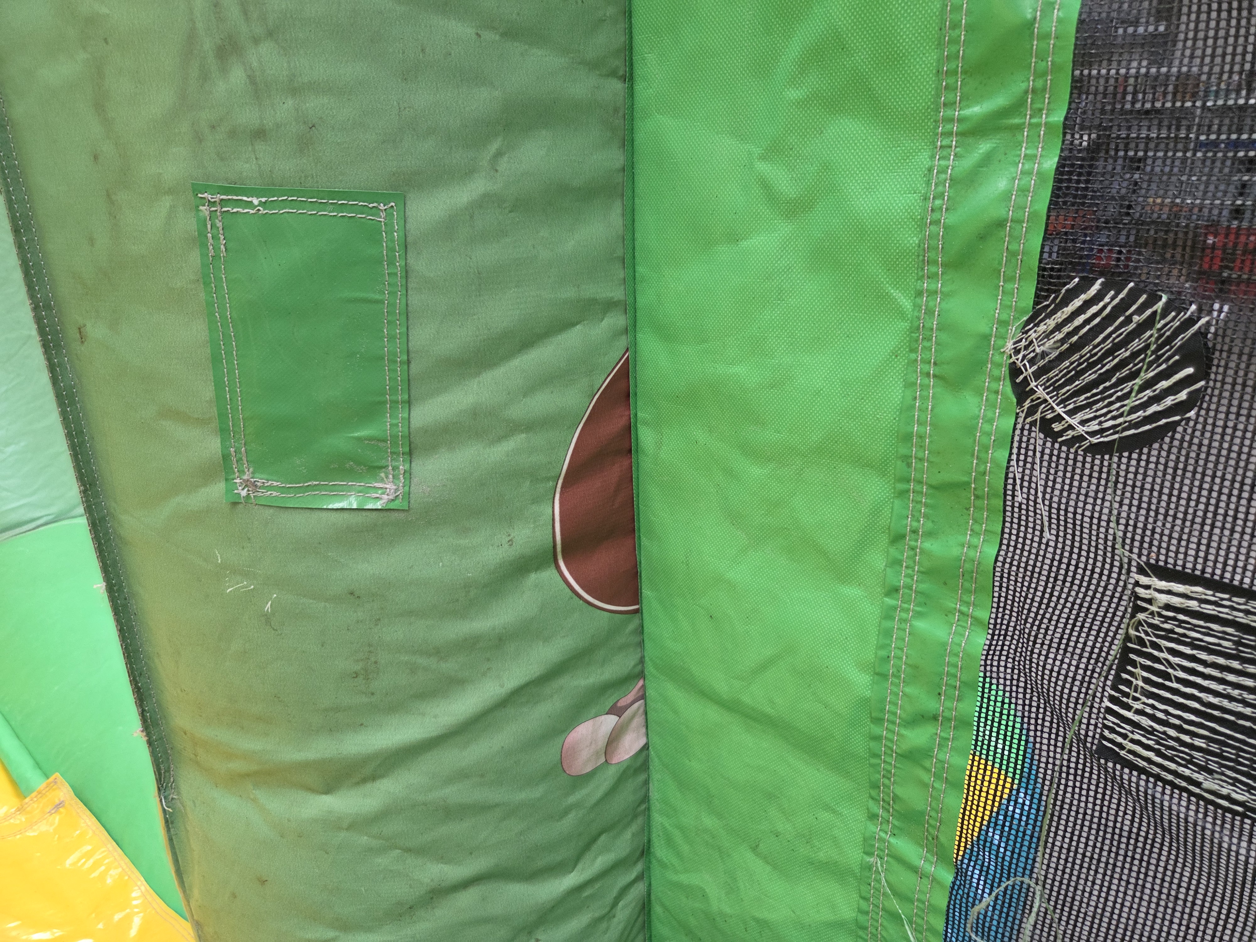Hüpfburg 6x6,5 m - Jungle Multiplay - Gebrauchte Ausführung
